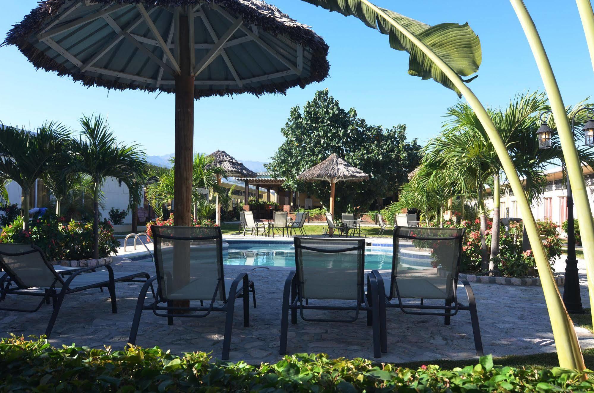 Executive Villas 포르토프랭스 외부 사진